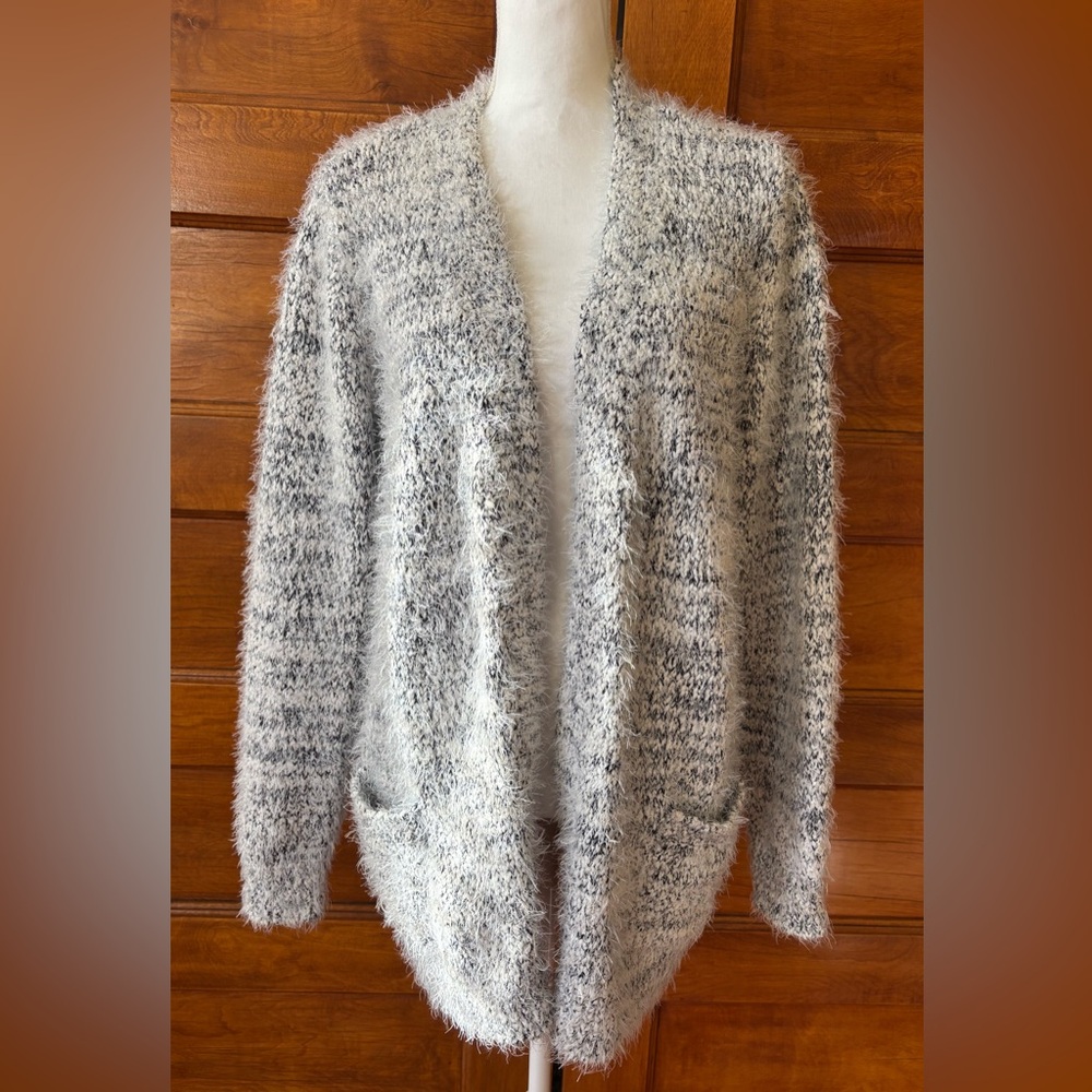 Peyton Primrose  Women's Open Front Cardigan